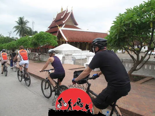 14 days Myanmar Cycling Holiday